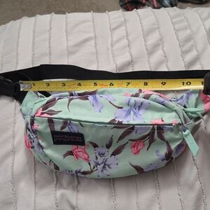 Jansport Mint Green Floral Fanny Pack*ONLY BUNDLED*